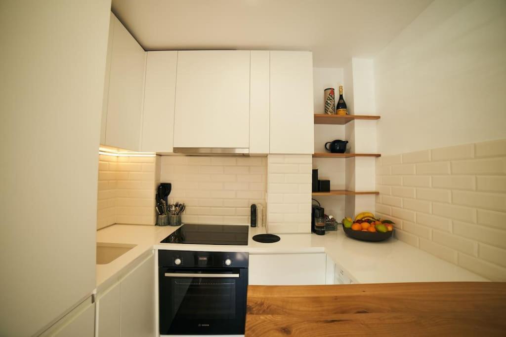 Ultracentral Two Rooms Apartment In Bukurešť Exteriér fotografie